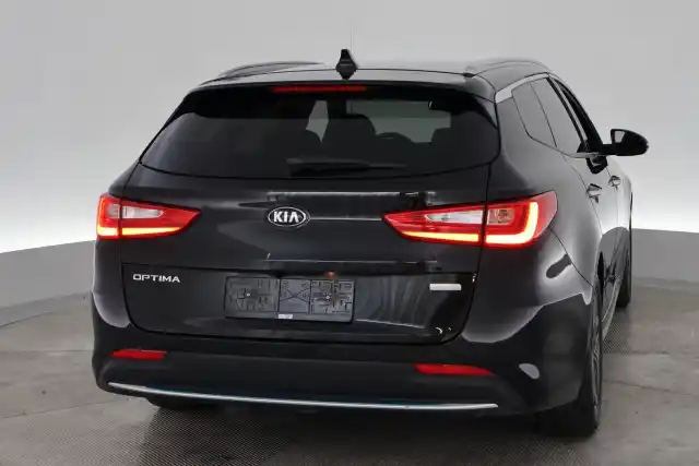 Musta Farmari, Kia Optima – VAR-43167