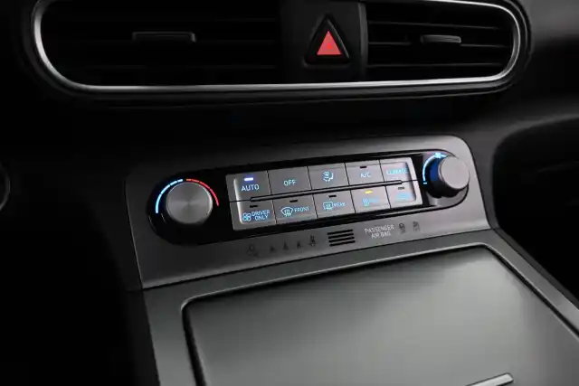 Harmaa Maastoauto, Hyundai KONA – VAR-43303