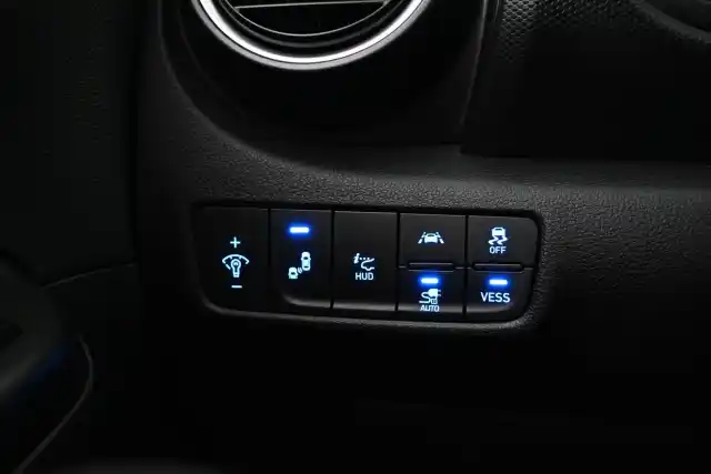 Harmaa Maastoauto, Hyundai KONA – VAR-43303