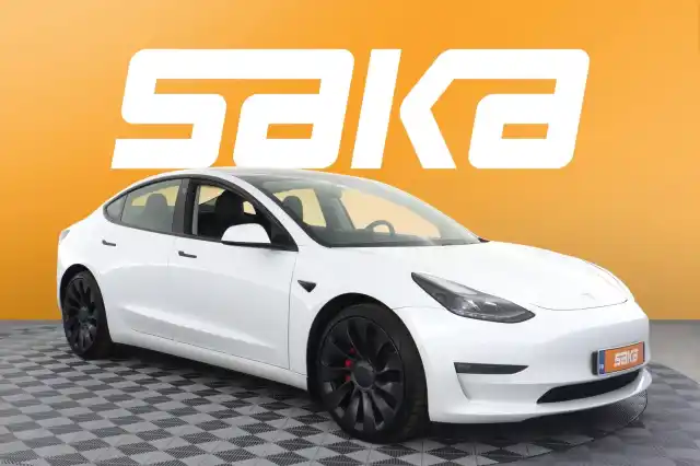 Valkoinen Sedan, Tesla Model 3 – VAR-43555