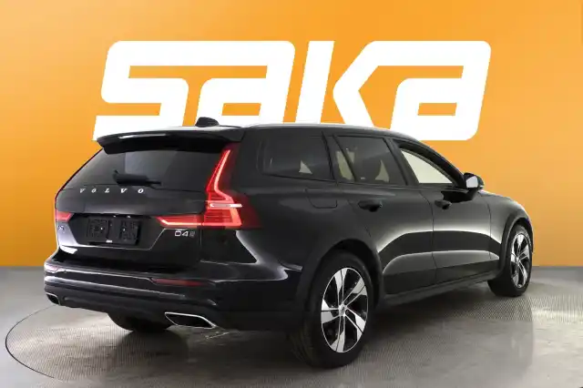 Musta Farmari, Volvo V60 Cross Country – VAR-43737