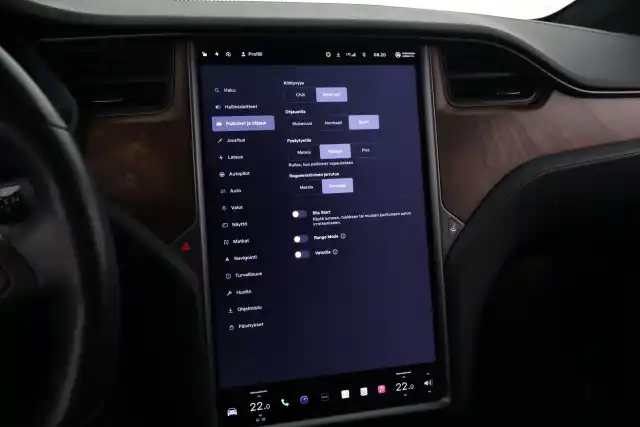 Harmaa Maastoauto, Tesla Model X – VAR-43896