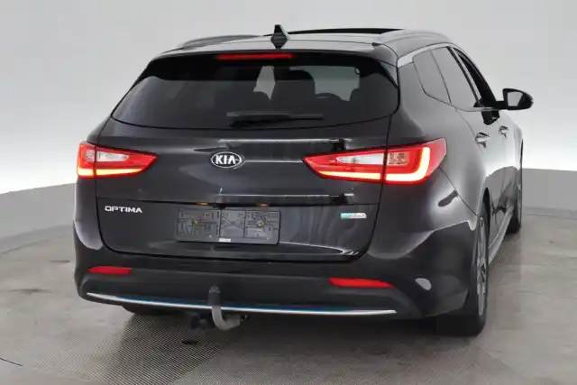 Musta Farmari, Kia Optima – VAR-44022