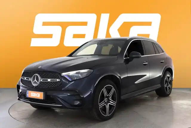 Sininen Maastoauto, Mercedes-Benz GLC – VAR-44141