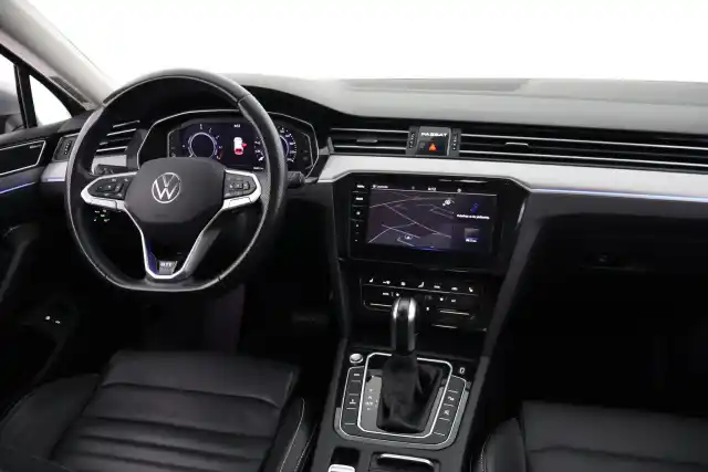 Hopea Farmari, Volkswagen Passat – VAR-44347