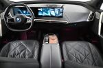 Musta Maastoauto, BMW iX – VAR-44651, kuva 13