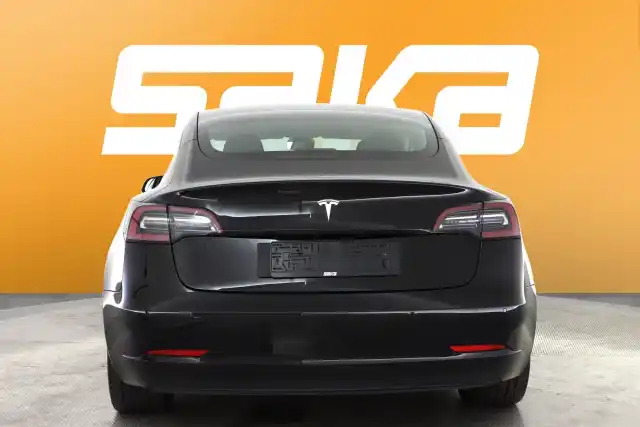 Musta Sedan, Tesla Model 3 – VAR-44790