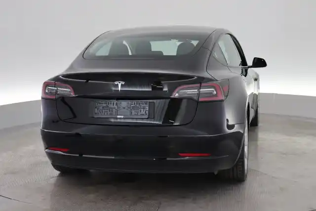 Musta Sedan, Tesla Model 3 – VAR-44790