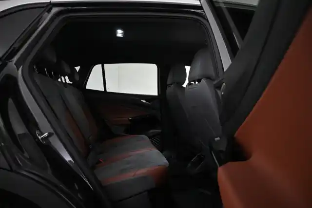 Harmaa Maastoauto, Volkswagen ID.4 – VAR-45074