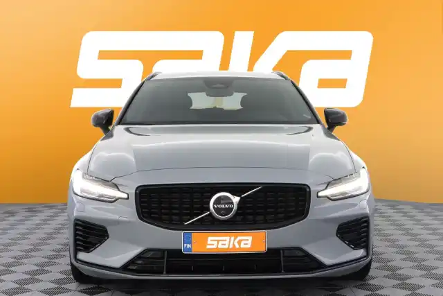 Harmaa Farmari, Volvo V60 – VAR-45347