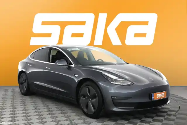 Harmaa Sedan, Tesla Model 3 – VAR-45439