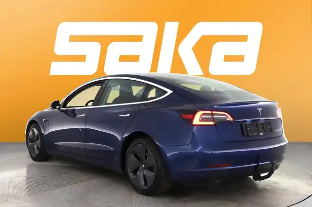 Sininen Sedan, Tesla Model 3 – VAR-45550