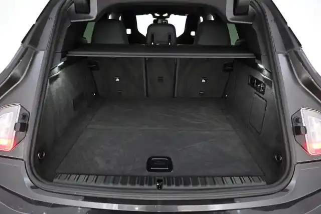 Harmaa Maastoauto, BMW iX – VAR-45578