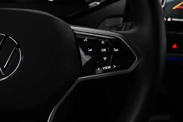 Harmaa Tila-auto, Volkswagen ID.4 – VAR-45783