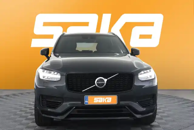 Musta Maastoauto, Volvo XC90 – VAR-45918