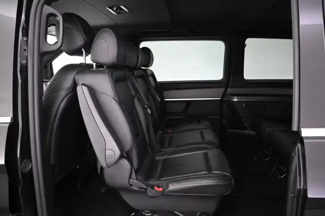 Musta Tila-auto, Mercedes-Benz V – VAR-46005