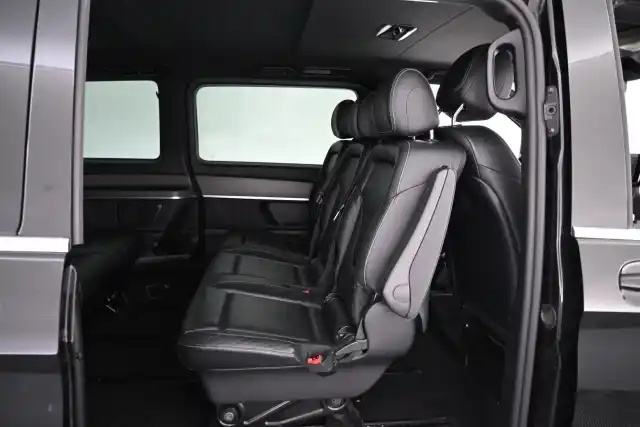 Musta Tila-auto, Mercedes-Benz V – VAR-46005