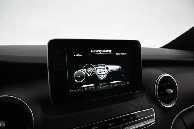 Musta Tila-auto, Mercedes-Benz V – VAR-46005