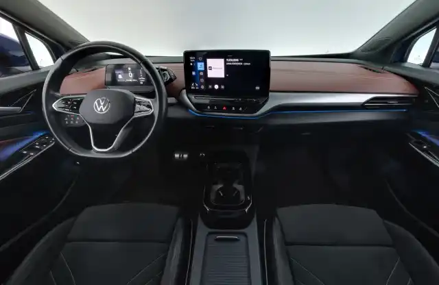 Sininen Maastoauto, Volkswagen ID.4 – VAR-46122