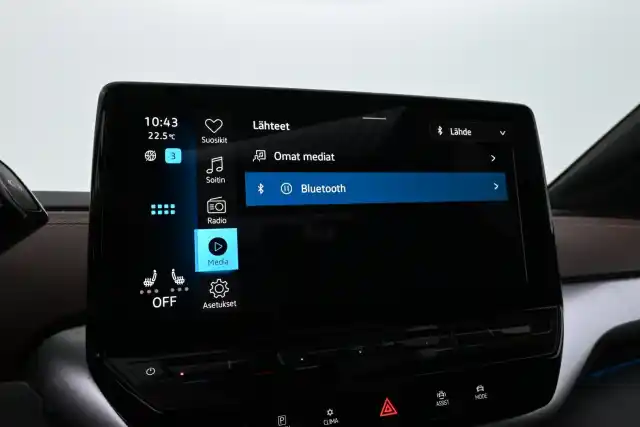 Sininen Maastoauto, Volkswagen ID.4 – VAR-46122