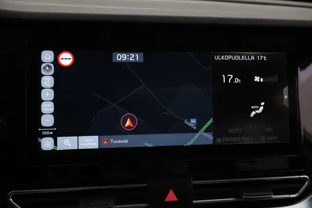 Valkoinen Viistoperä, Kia NIRO – VAR-46162