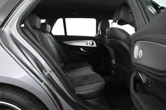 Harmaa Farmari, Mercedes-Benz E – VAR-46680