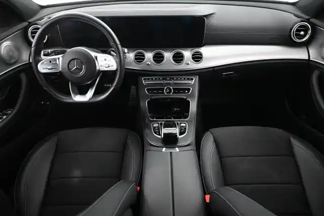 Harmaa Farmari, Mercedes-Benz E – VAR-46680