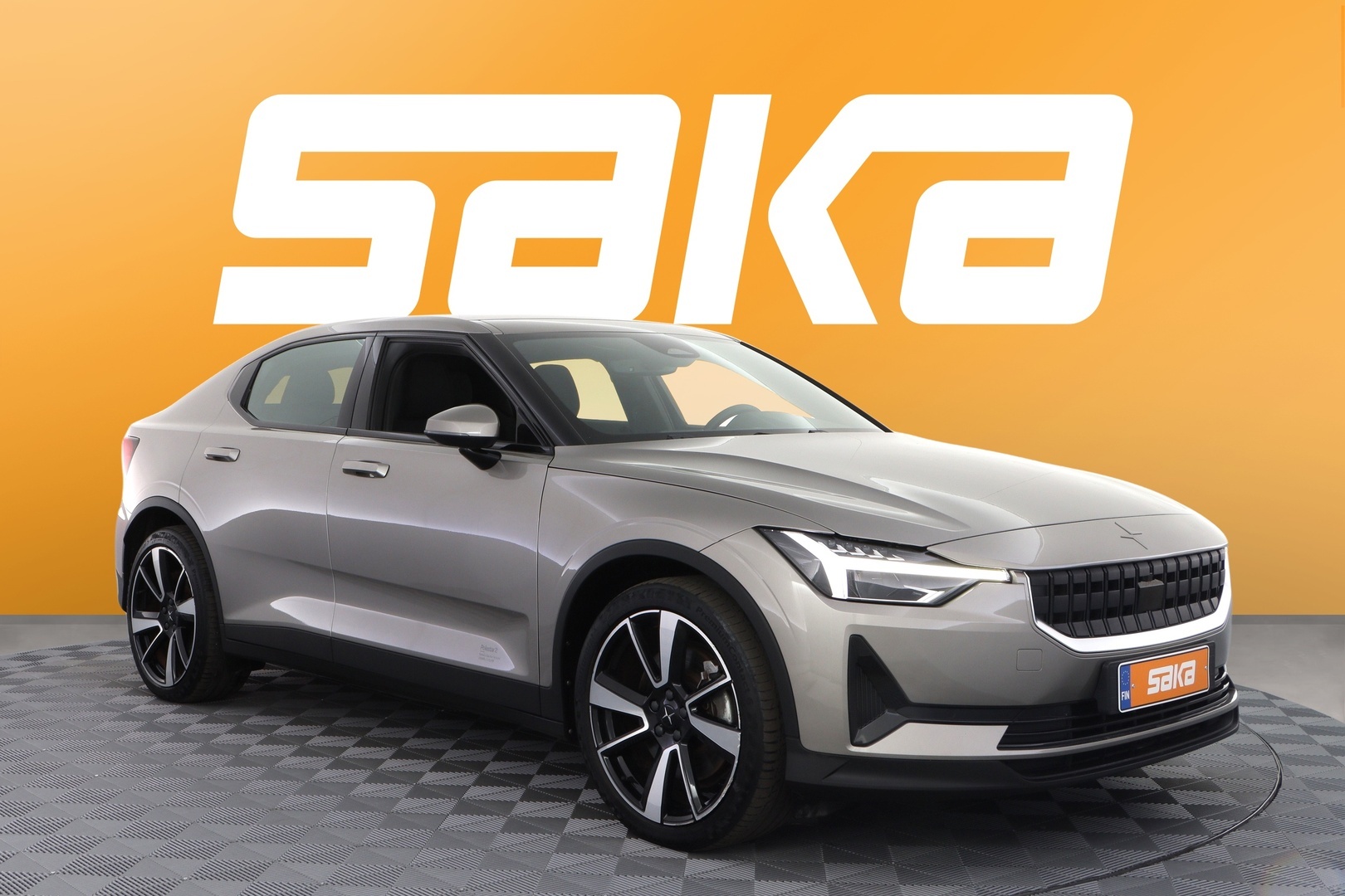 Ruskea Sedan, Polestar 2 – VAR-46709