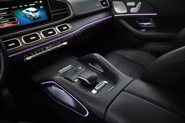 Musta Maastoauto, Mercedes-Benz GLE – VAR-46905