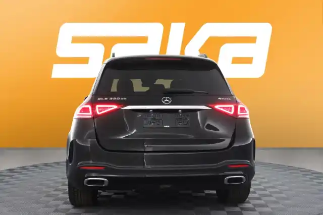 Musta Maastoauto, Mercedes-Benz GLE – VAR-46905