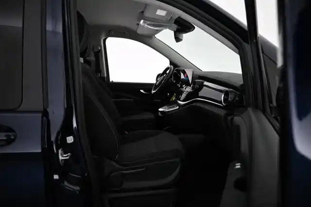 Harmaa Tila-auto, Mercedes-Benz EQV – VAR-46983