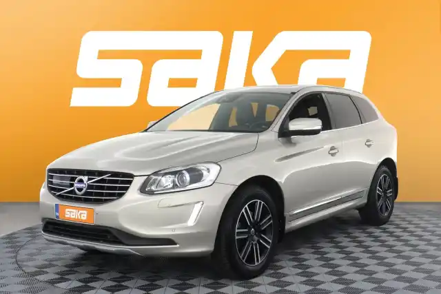 Ruskea Maastoauto, Volvo XC60 – VAR-47000