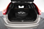 Ruskea Maastoauto, Volvo XC60 – VAR-47000, kuva 10