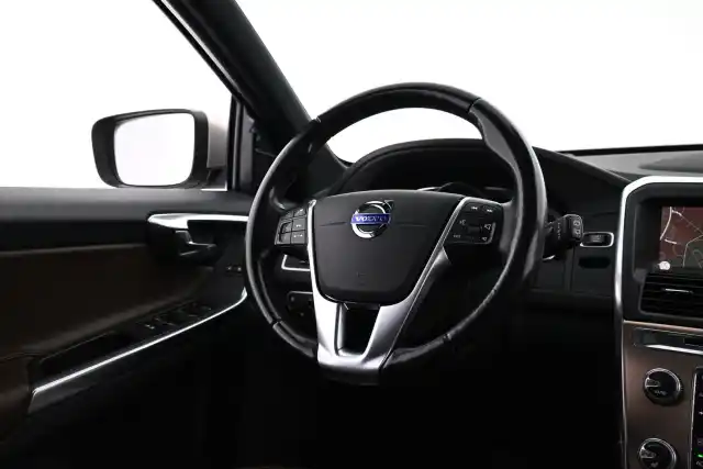 Ruskea Maastoauto, Volvo XC60 – VAR-47000