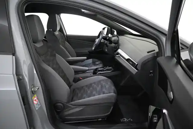Harmaa Maastoauto, Volkswagen ID.4 – VAR-47052