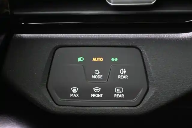 Harmaa Maastoauto, Volkswagen ID.4 – VAR-47052