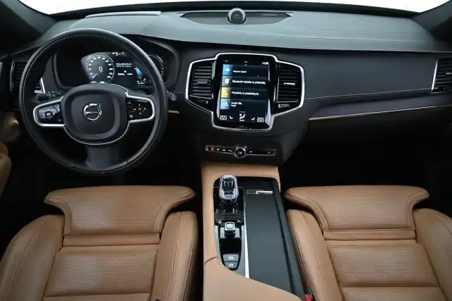 Harmaa Maastoauto, Volvo XC90 – VAR-47187