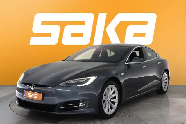 Harmaa Sedan, Tesla Model S – VAR-47413