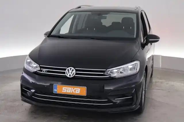 Musta Tila-auto, Volkswagen Touran – VAR-47535