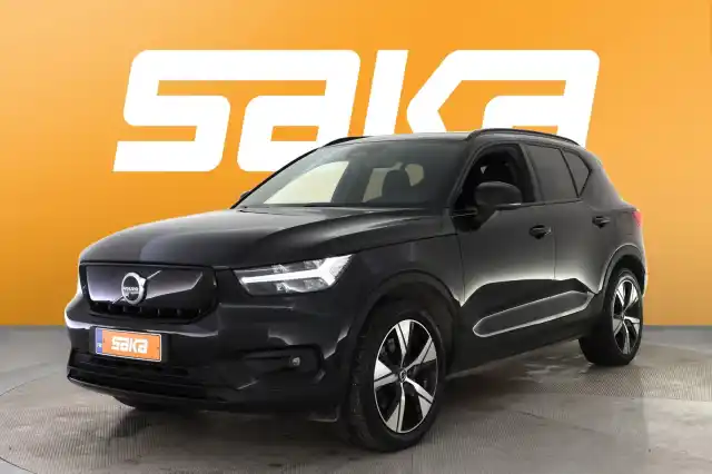 Musta Maastoauto, Volvo XC40 – VAR-47652