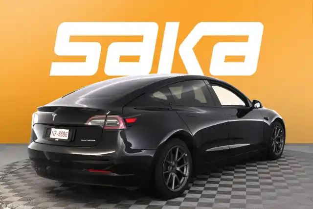 Musta Sedan, Tesla Model 3 – VAR-47665