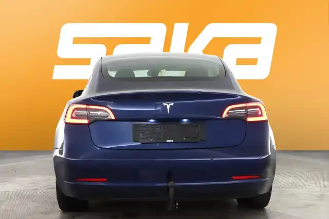 Sininen Sedan, Tesla Model 3 – VAR-47686