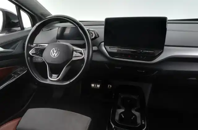 Musta Viistoperä, Volkswagen ID.4 – VAR-47689