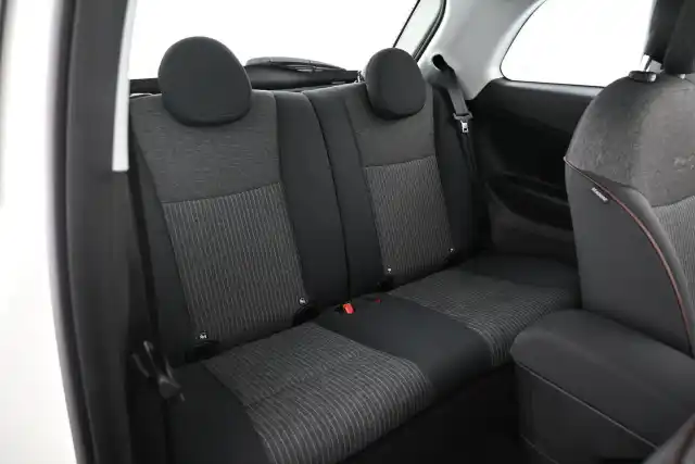 valkoinen Viistoperä, Fiat 500e – VAR-47806