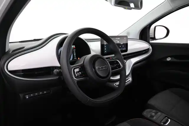 valkoinen Viistoperä, Fiat 500e – VAR-47806