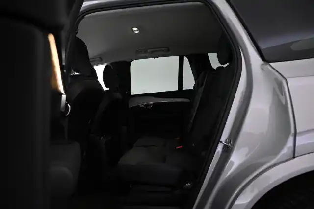 Hopea Maastoauto, Volvo XC90 – VAR-47849