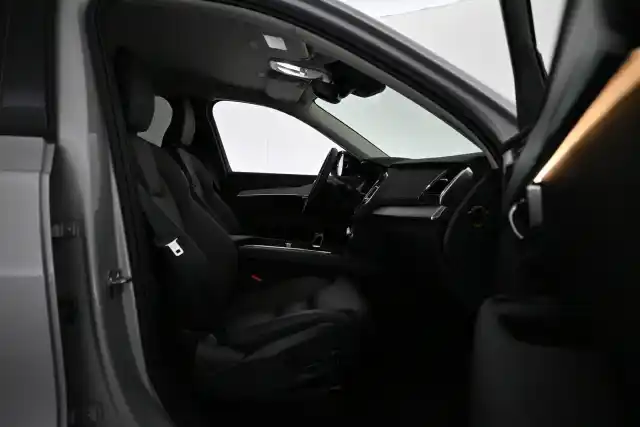 Hopea Maastoauto, Volvo XC90 – VAR-47849