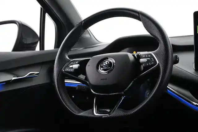 Musta Maastoauto, Skoda Enyaq – VAR-47850