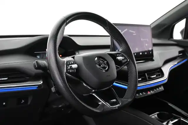 Musta Maastoauto, Skoda Enyaq – VAR-47850
