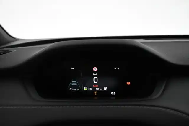Musta Maastoauto, Skoda Enyaq – VAR-47850